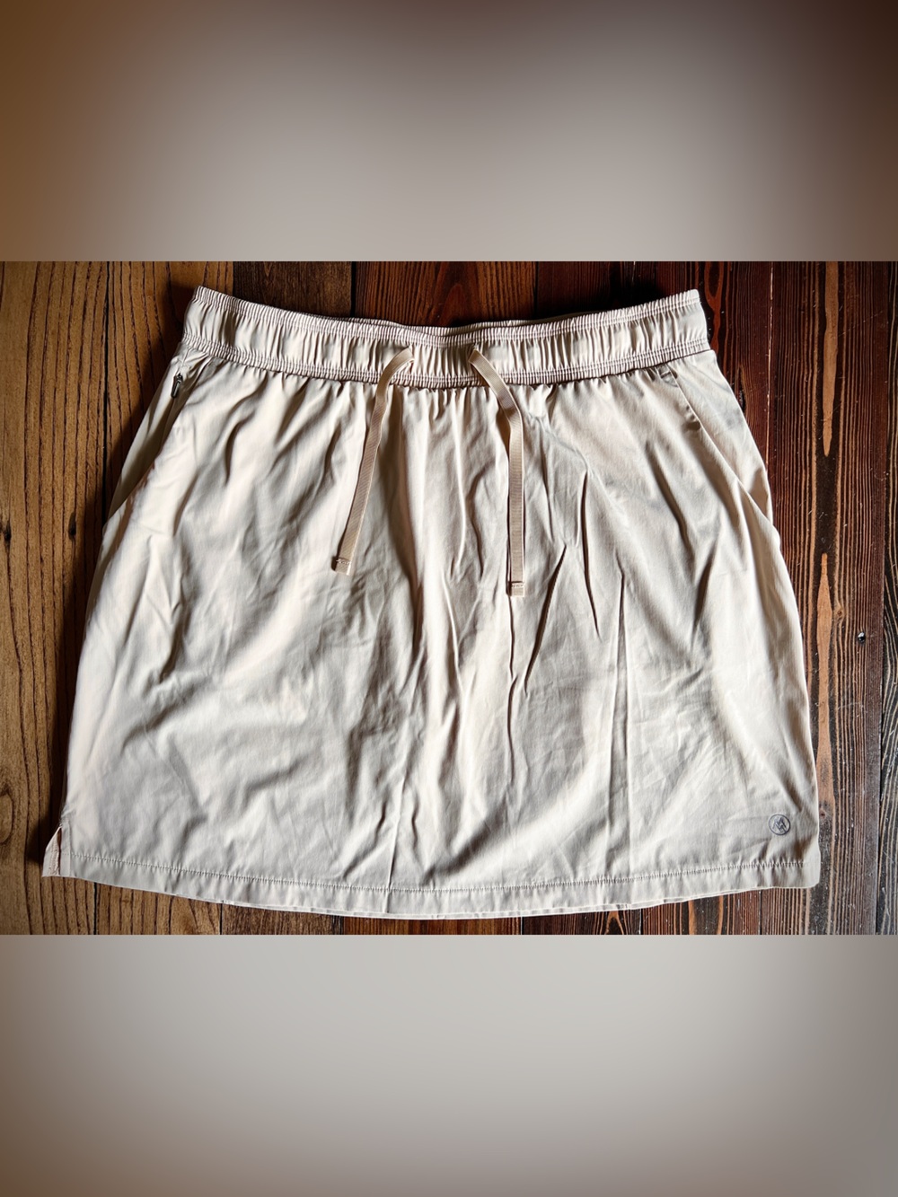 CLOUDVEIL • tan skort golf tennis sporty gorpcore hiking travel skirt pull-on